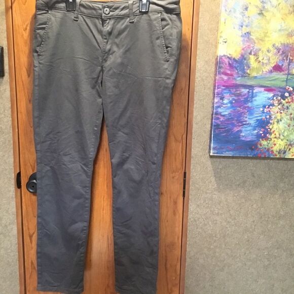 NWOT. American Eagle Brand Dark Olive Women’s Size 12S Slacks - Picture 4 of 10
